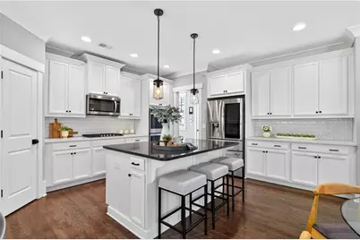 410 Ellis Meadow Court SW, Marietta, GA 30064 - Photo 4