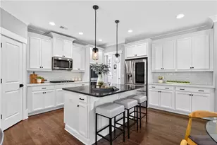 410 Ellis Meadow Ct SW, Marietta, GA 30064 - Photo 4