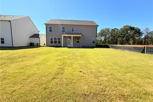 5296 Baymont Dr, Gainesville, GA 30507 - Photo 4