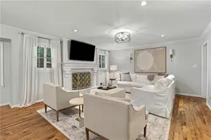 173 Laurelwood Ln, Alpharetta, GA 30009 - Photo 2