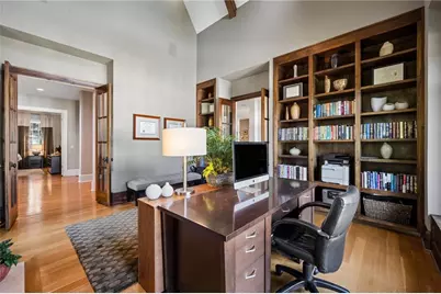 4659 Club Circle NE, Atlanta, GA 30319 - Photo 22