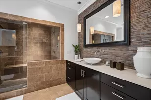4659 Club Cir NE, Atlanta, GA 30319 - Photo 10