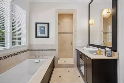 4659 Club Circle NE, Atlanta, GA 30319 - Photo 24