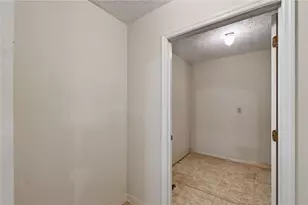 1701 Beeks Rd, Williamson, GA 30292 - Photo 22