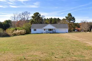 1701 Beeks Rd, Williamson, GA 30292 - Photo 1