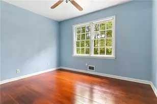 4258 Executive Dr, Stone Mountain, GA 30083 - Photo 24
