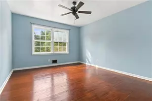 4258 Executive Dr, Stone Mountain, GA 30083 - Photo 16