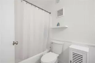 703 Woodcliff Dr, Sandy Springs, GA 30350 - Photo 16