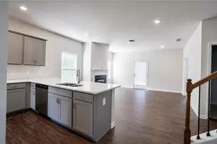 237 sycamore dr, Calhoun, GA 30701 - Photo 2