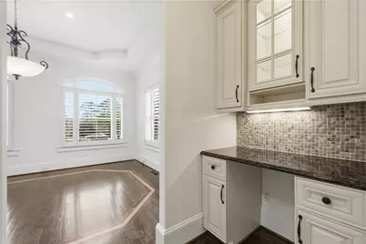 7611 Regency Circle, Sandy Springs, GA 30350 - Photo 26