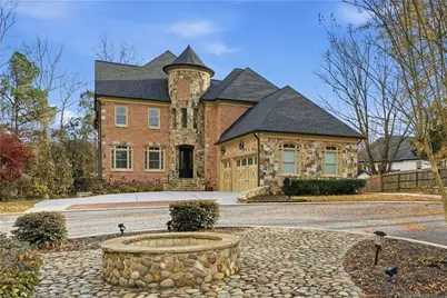 7611 Regency Circle, Sandy Springs, GA 30350 - Photo 94