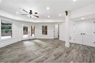7611 Regency Circle, Sandy Springs, GA 30350 - Photo 68