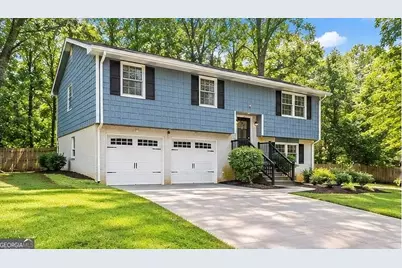 5902 Christopher Lane, Lithonia, GA 30058 - Photo 2