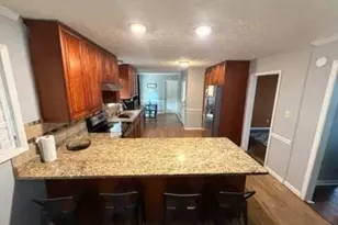 323 Forest Hill Dr, Warner Robins, GA 31088 - Photo 10