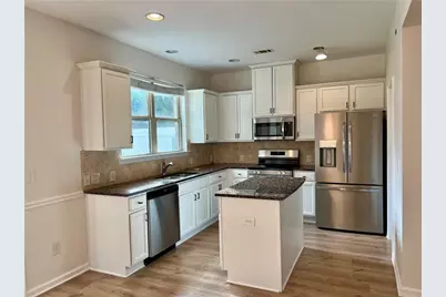 3102 Brockenhurst Drive, Buford, GA 30519 - Photo 4