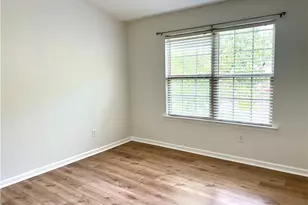 3102 Brockenhurst Dr, Buford, GA 30519 - Photo 18
