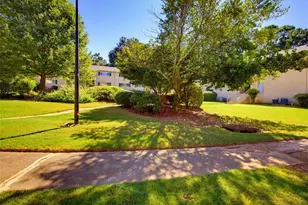 3212 Henderson Mill Rd, Atlanta, GA 30341 - Photo 24
