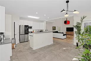230 Skidaway Ct, Johns Creek, GA 30022 - Photo 2