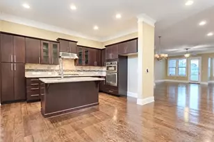 1192 Holly Ave, Dunwoody, GA 30338 - Photo 2