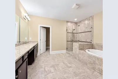 1192 Holly Avenue #32, Dunwoody, GA 30338 - Photo 12