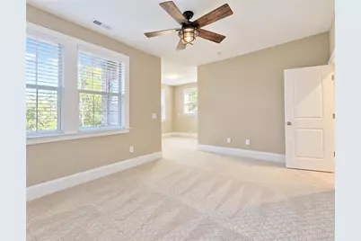 1192 Holly Avenue #32, Dunwoody, GA 30338 - Photo 10