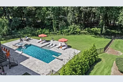 575 Indian Hills Parkway NE, Marietta, GA 30068 - Photo 2