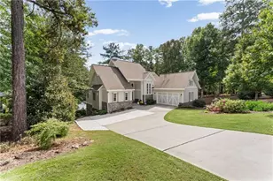 35 Paddleboat Ln, Newnan, GA 30263 - Photo 2