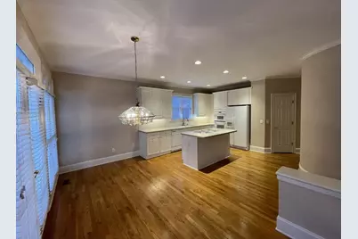 8550 Edwardton Drive, Roswell, GA 30076 - Photo 10