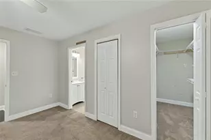 2492 Maple St, East Point, GA 30344 - Photo 30