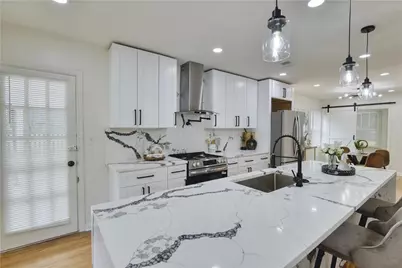 1989 Brewer Boulevard SW, Atlanta, GA 30310 - Photo 6