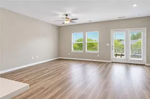 1402 Vayda Ct, Marietta, GA 30066 - Photo 4