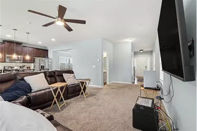 4083 Lake Manor Way, Atlanta, GA 30349 - Photo 8