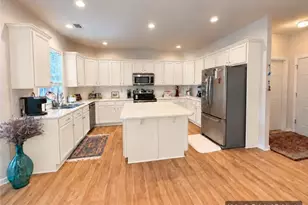 1081 Copper Creek Dr, Canton, GA 30114 - Photo 8