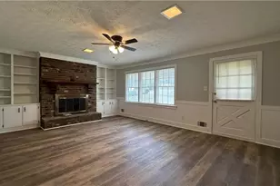 2850 Bruckner Blvd, Snellville, GA 30078 - Photo 2
