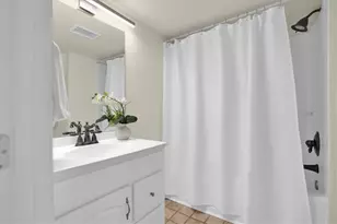 2274 Burch Cir NE, Atlanta, GA 30319 - Photo 32