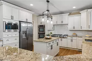 115 Amberly Pl, Roswell, GA 30075 - Photo 14