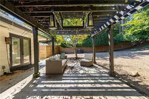 1185 Oakhaven Dr, Roswell, GA 30075 - Photo 8