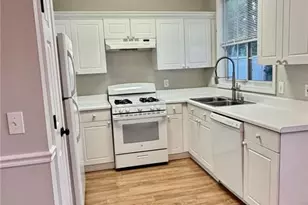 305 Windcroft, Acworth, GA 30101 - Photo 4