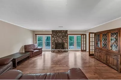 575 Periwinkle Drive, Roswell, GA 30075 - Photo 8