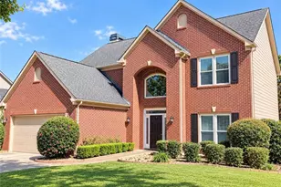 2435 Cross Springs Dr, Cumming, GA 30041 - Photo 4