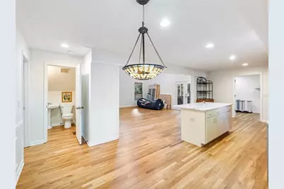 7389 Williams Road, Flowery Branch, GA 30542 - Photo 8