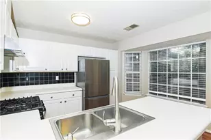 1281 Pointe Dr, Lawrenceville, GA 30044 - Photo 8