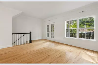 242 Carlyle Park Drive NE, Atlanta, GA 30307 - Photo 6