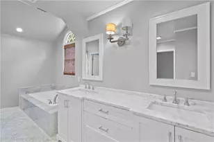 1055 Club Pl NE, Atlanta, GA 30319 - Photo 30