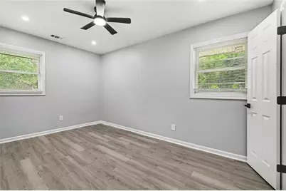 2676 Beacon Drive, Atlanta, GA 30349 - Photo 16