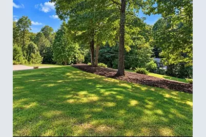 909 Lebanon Place, Woodstock, GA 30188 - Photo 2