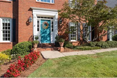 862 Chestnut Lake Drive NE, Marietta, GA 30068 - Photo 2