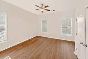 1735 Bolton Rd NW, Atlanta, GA 30318 - Photo 10
