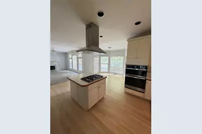 980 Laurel Springs Lane SW, Marietta, GA 30064 - Photo 10