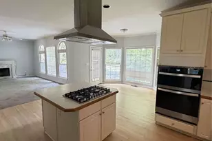 980 Laurel Springs Ln SW, Marietta, GA 30064 - Photo 10